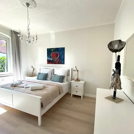 Апартаменты Haus Kranenborgh Im Kamerun Am Штайнхуде